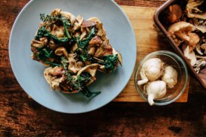 Why Mushrooms Are a Good Substitute for Meat in this meatless meal.